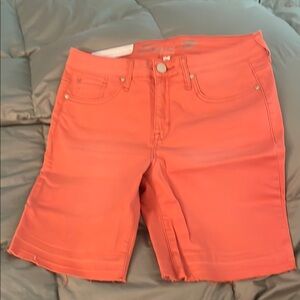 NWT CORAL BERMUDA SHORTS